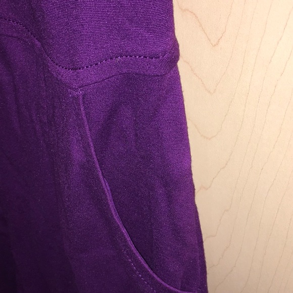 BR Eggplant dress with pockets - Picture 6 of 6